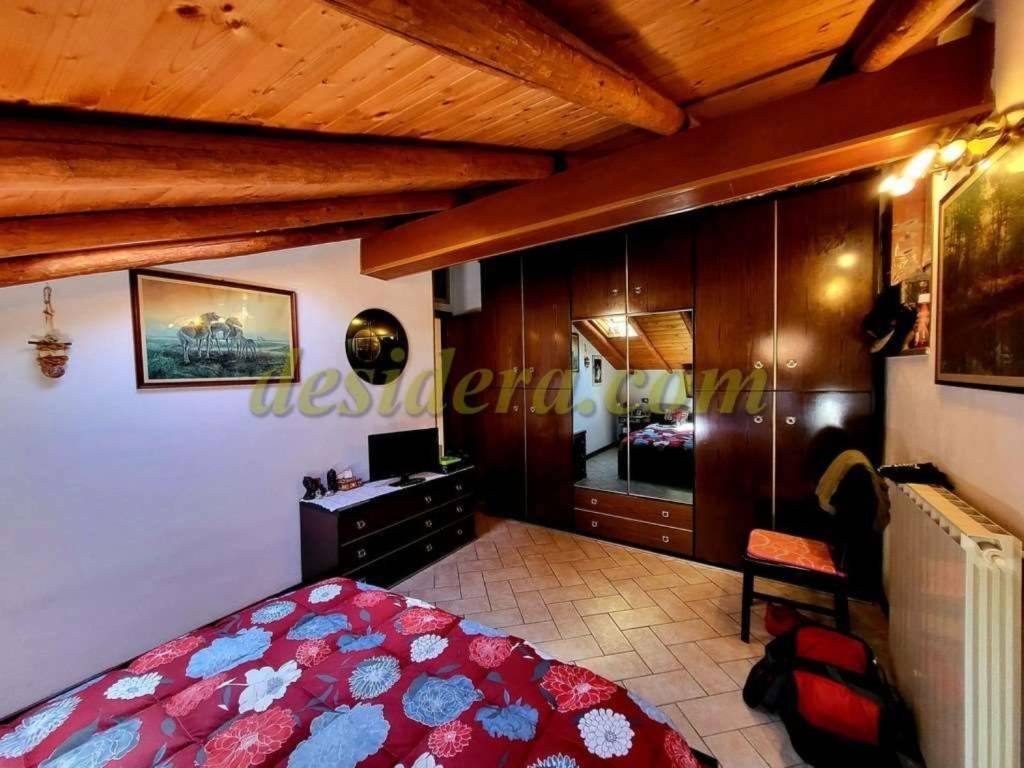 casa indipendente in vendita a Castelletto sopra Ticino