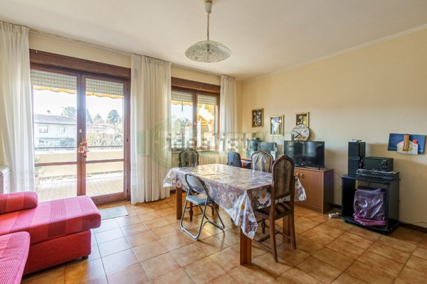 appartamento in vendita a Castelletto sopra Ticino