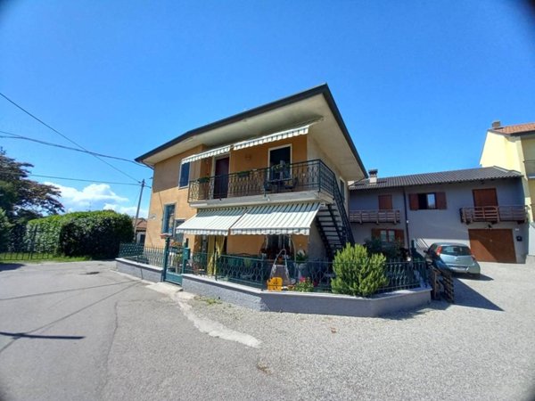 appartamento in vendita a Castelletto sopra Ticino