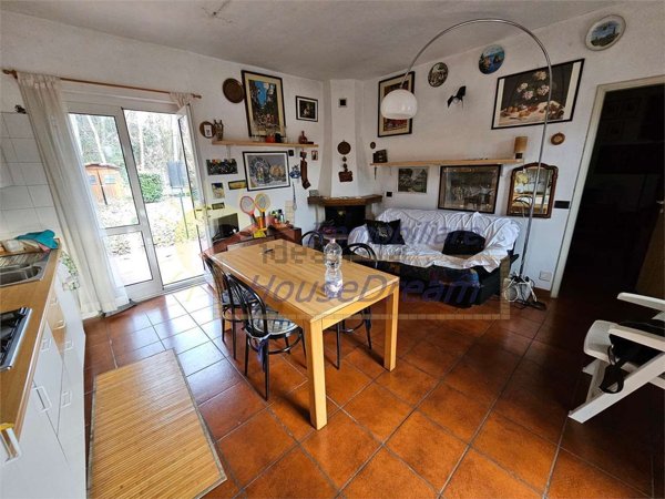 appartamento in vendita a Castelletto sopra Ticino