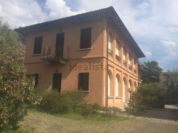 casa indipendente in vendita a Castelletto sopra Ticino