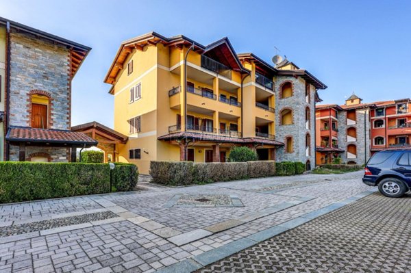 appartamento in vendita a Castelletto sopra Ticino