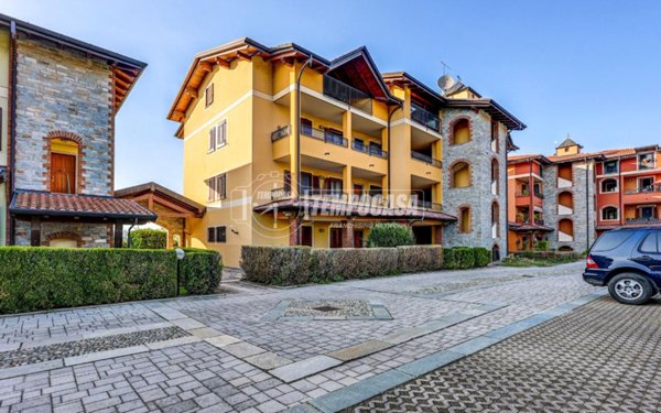 appartamento in vendita a Castelletto sopra Ticino