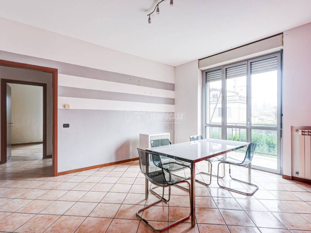 appartamento in vendita a Castelletto sopra Ticino