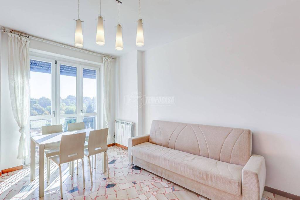 appartamento in vendita a Castelletto sopra Ticino