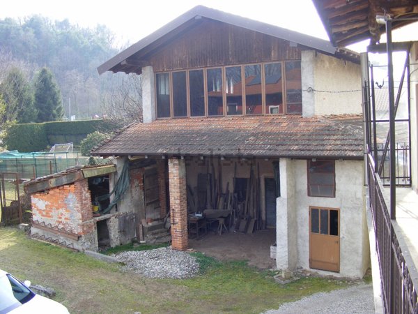quadrivano in vendita a Castelletto sopra Ticino