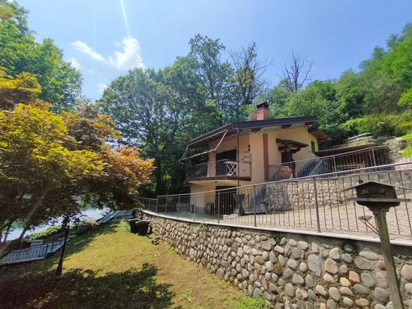 appartamento in vendita a Castelletto sopra Ticino