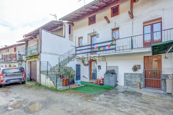 appartamento in vendita a Castelletto sopra Ticino