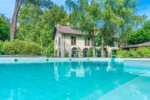 casa indipendente in vendita a Castelletto sopra Ticino