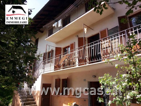 casa indipendente in vendita a Castelletto sopra Ticino in zona Aronco