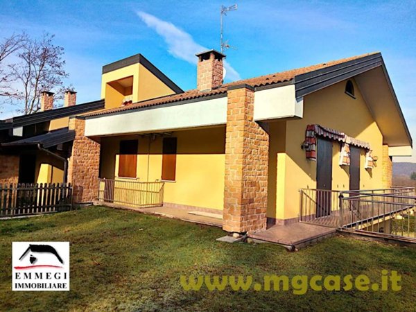 casa indipendente in vendita a Castelletto sopra Ticino