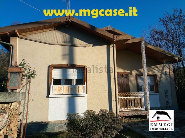 casa indipendente in vendita a Castelletto sopra Ticino