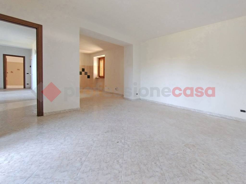 casa indipendente in vendita a Castelletto sopra Ticino in zona Glisente