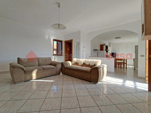 appartamento in vendita a Castelletto sopra Ticino
