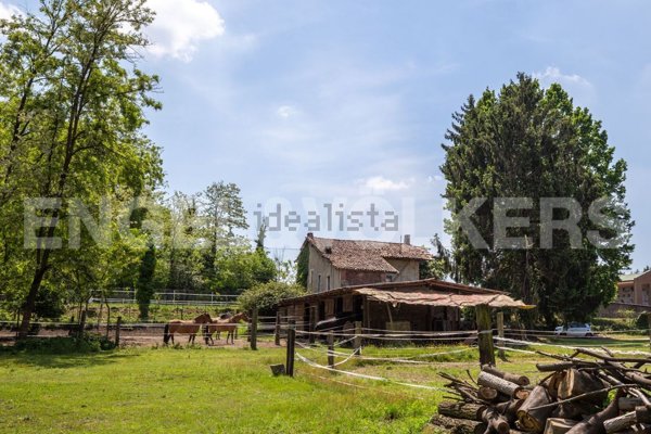 appartamento in vendita a Castelletto sopra Ticino