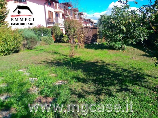 appartamento in vendita a Castelletto sopra Ticino