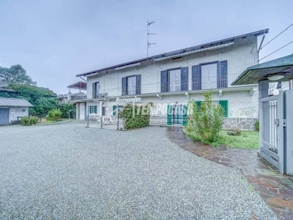 casa indipendente in vendita a Castelletto sopra Ticino