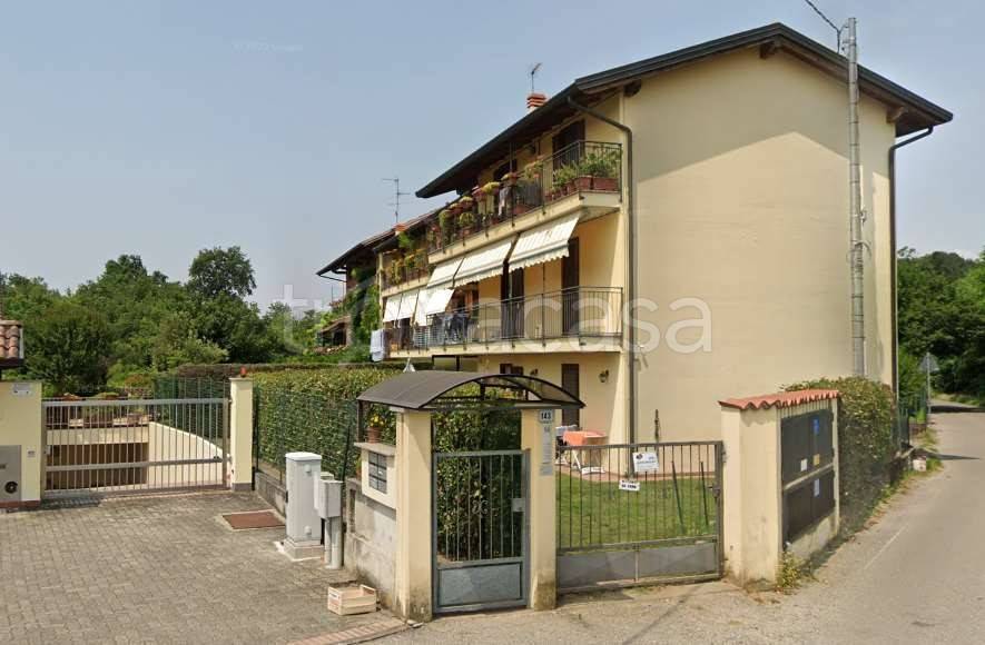 appartamento in vendita a Castelletto sopra Ticino in zona Aronco