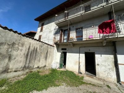 appartamento in vendita a Castelletto sopra Ticino