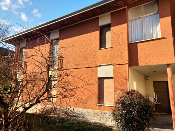 appartamento in vendita a Castelletto sopra Ticino