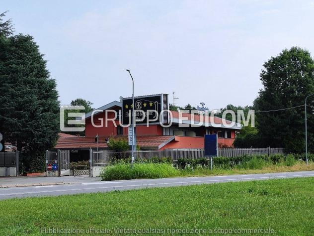 negozio in vendita a Castelletto sopra Ticino