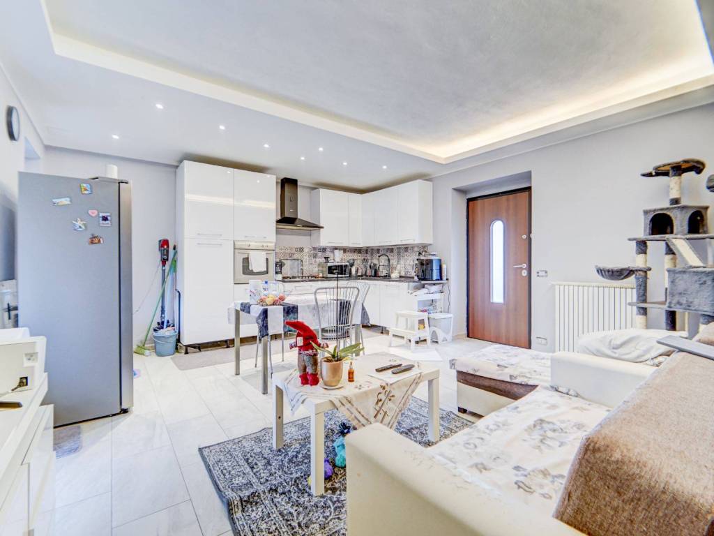 appartamento in vendita a Castelletto sopra Ticino