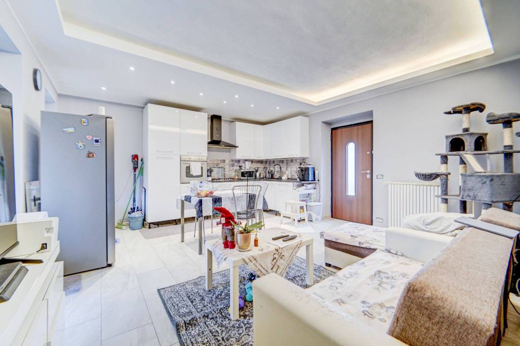 appartamento in vendita a Castelletto sopra Ticino