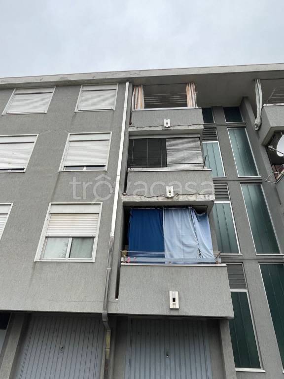 appartamento in vendita a Castelletto sopra Ticino