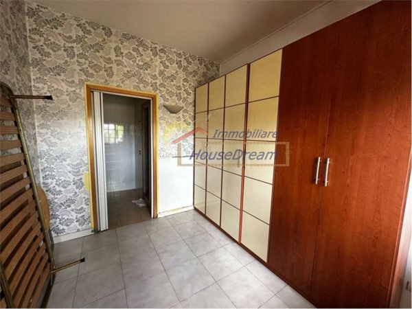 appartamento in vendita a Castelletto sopra Ticino