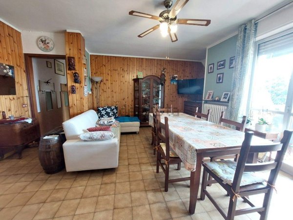 appartamento in vendita a Castelletto sopra Ticino