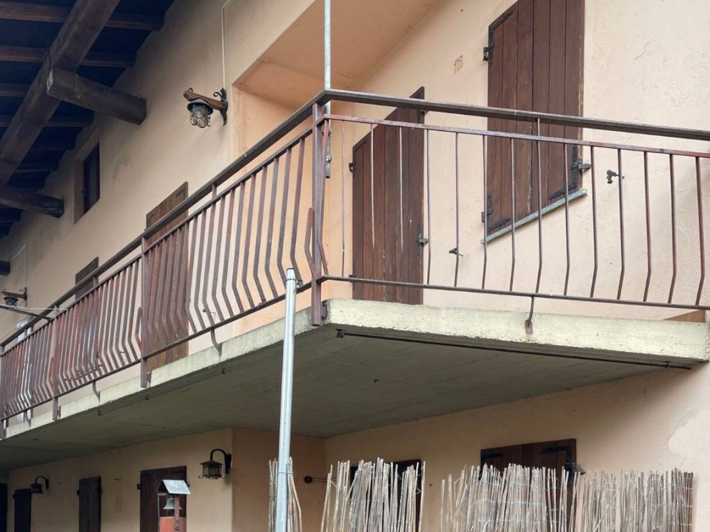 appartamento in vendita a Castelletto sopra Ticino