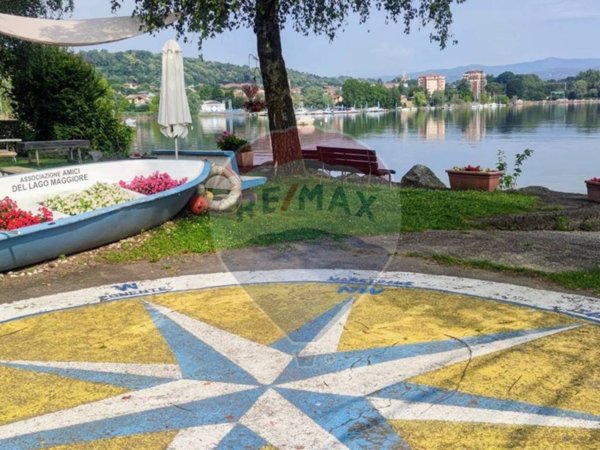 casa indipendente in vendita a Castelletto sopra Ticino