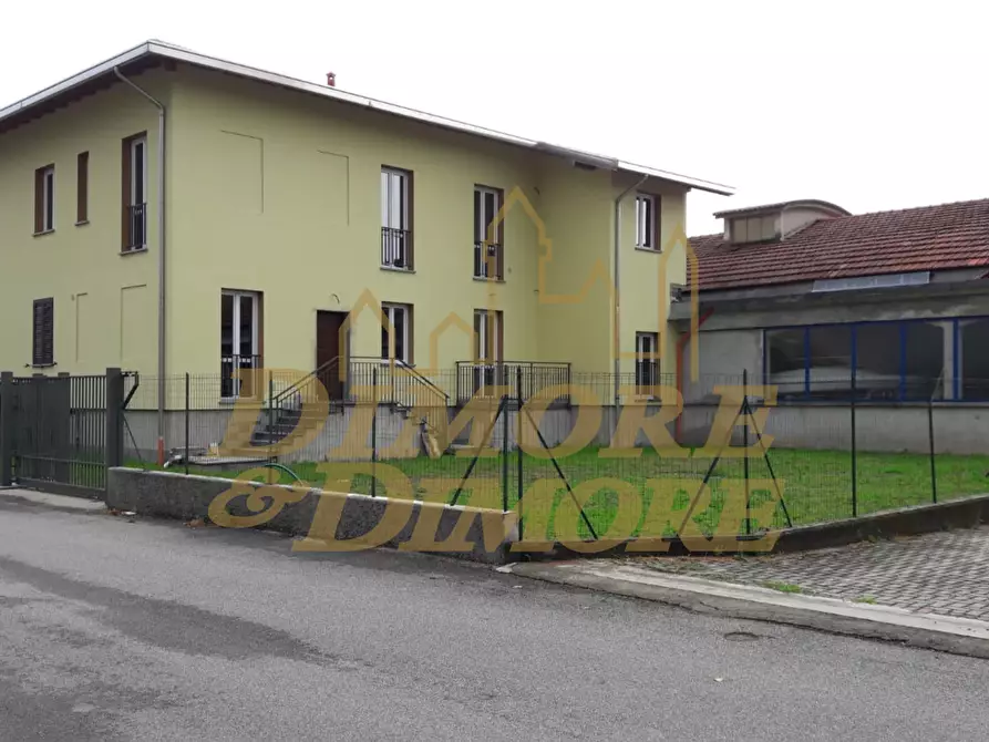 appartamento in vendita a Castelletto sopra Ticino