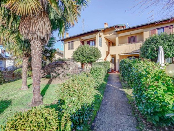 appartamento in vendita a Castelletto sopra Ticino