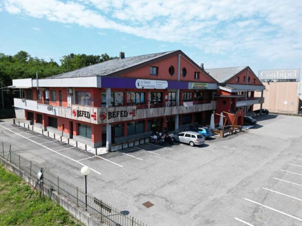 intera palazzina in vendita a Castelletto sopra Ticino