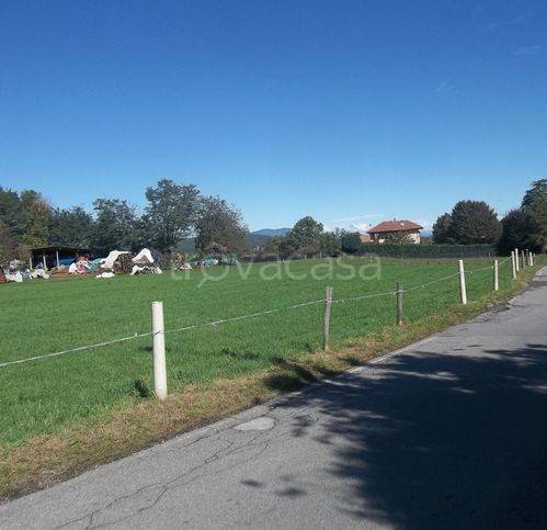 terreno agricolo in vendita a Castelletto sopra Ticino