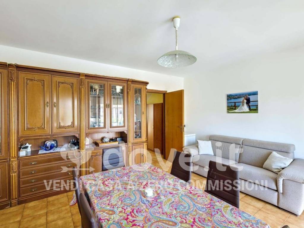 appartamento in vendita a Castelletto sopra Ticino