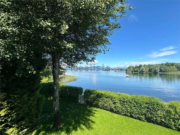 casa indipendente in vendita a Castelletto sopra Ticino