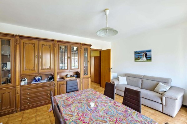 appartamento in vendita a Castelletto sopra Ticino