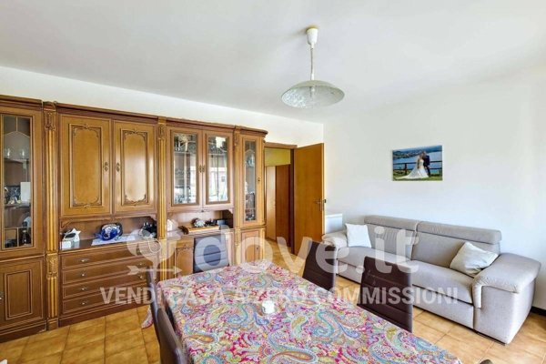 appartamento in vendita a Castelletto sopra Ticino