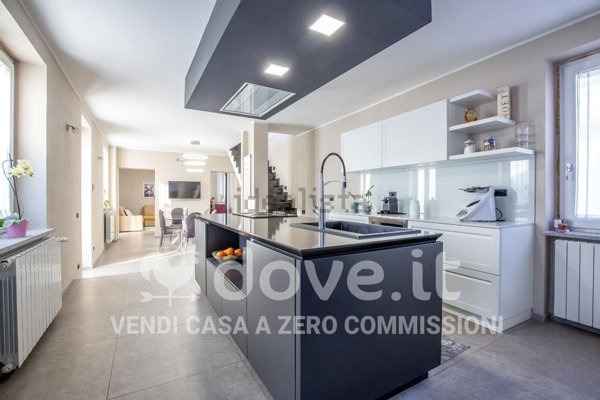 appartamento in vendita a Castelletto sopra Ticino