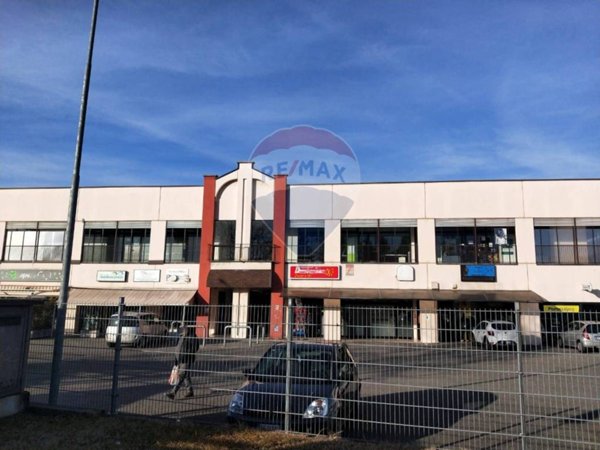ufficio in vendita a Castelletto sopra Ticino