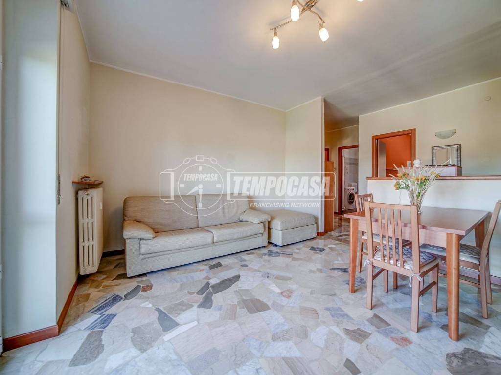 appartamento in vendita a Castelletto sopra Ticino