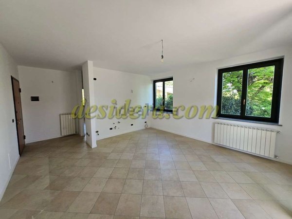 appartamento in vendita a Castelletto sopra Ticino