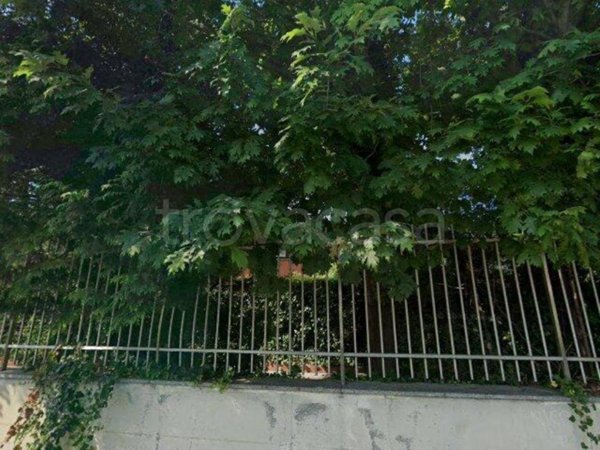 negozio in vendita a Castelletto sopra Ticino