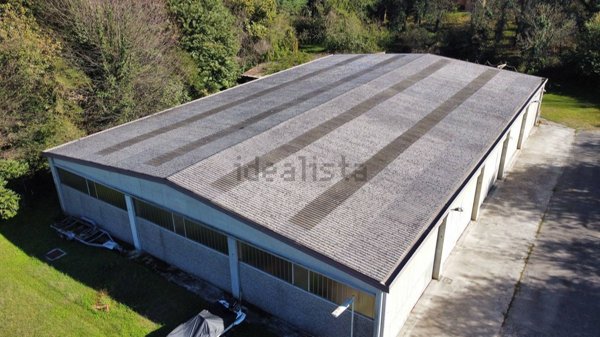 capannone in vendita a Castelletto sopra Ticino