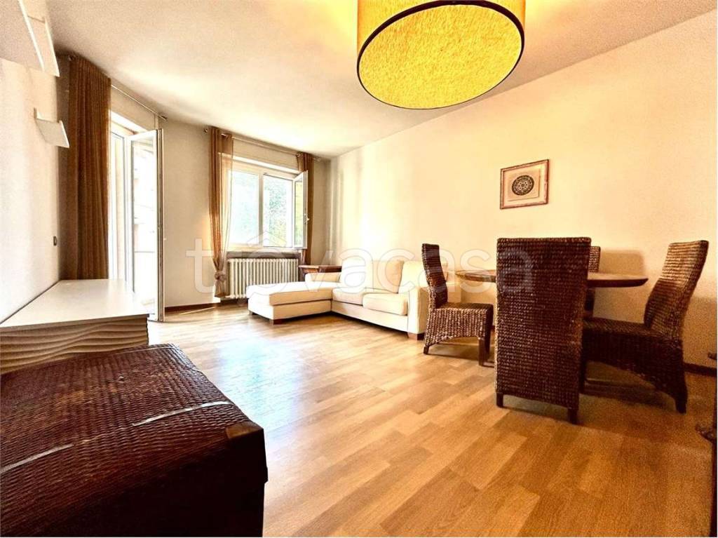 appartamento in vendita a Castelletto sopra Ticino