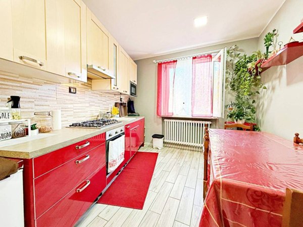 appartamento in vendita a Castelletto sopra Ticino