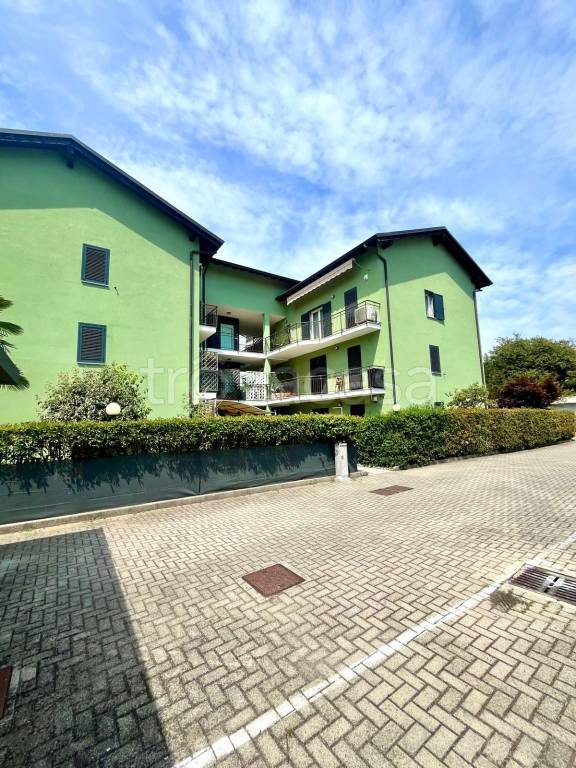appartamento in vendita a Castelletto sopra Ticino