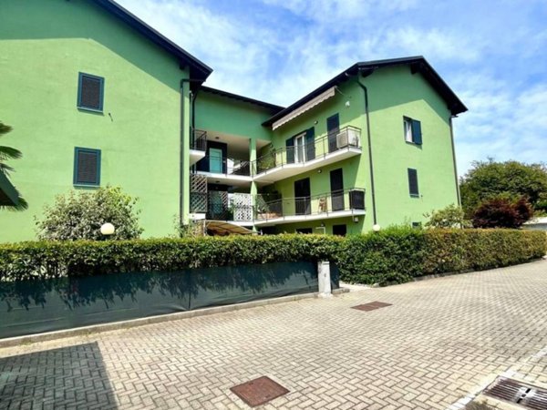 appartamento in vendita a Castelletto sopra Ticino